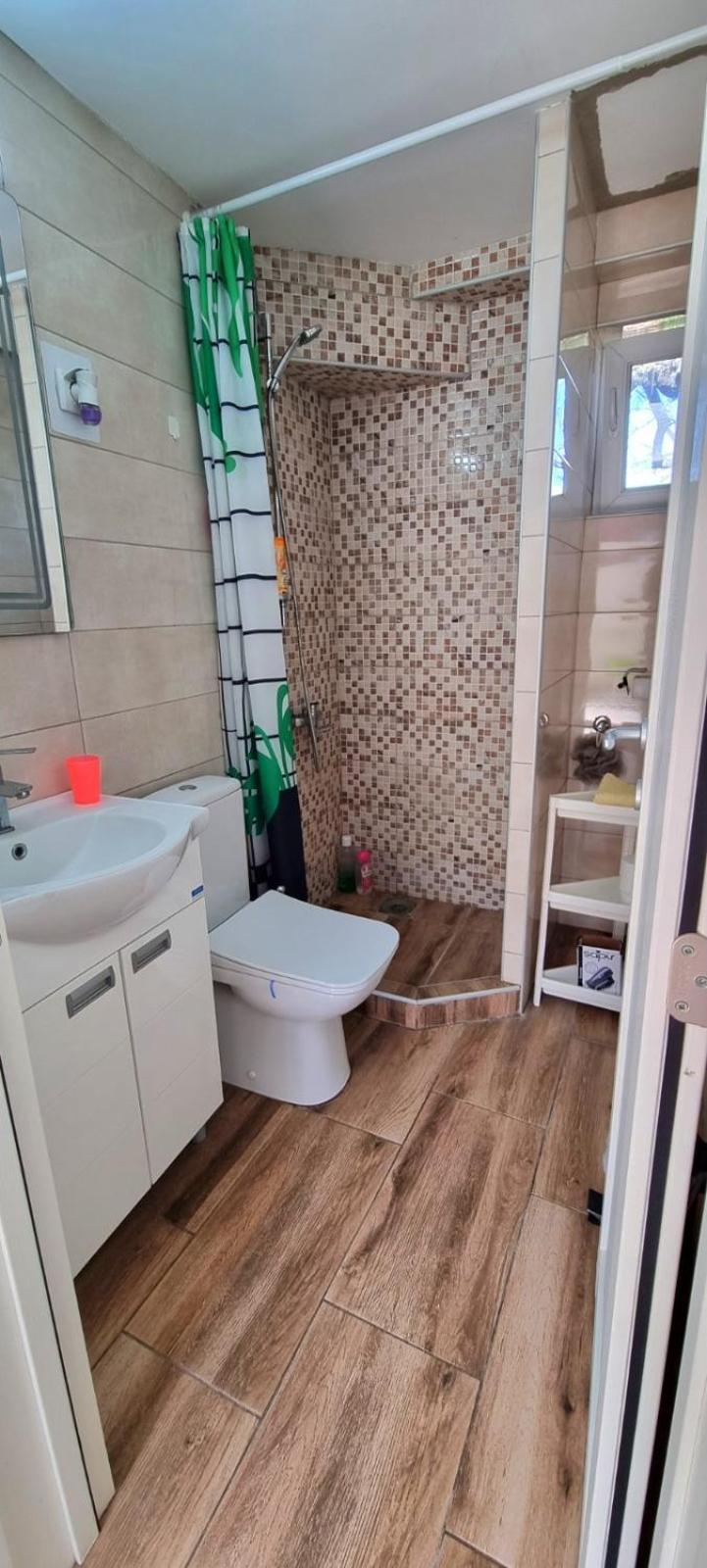 "My Life" Luxury River Apartments Ni Exteriör bild