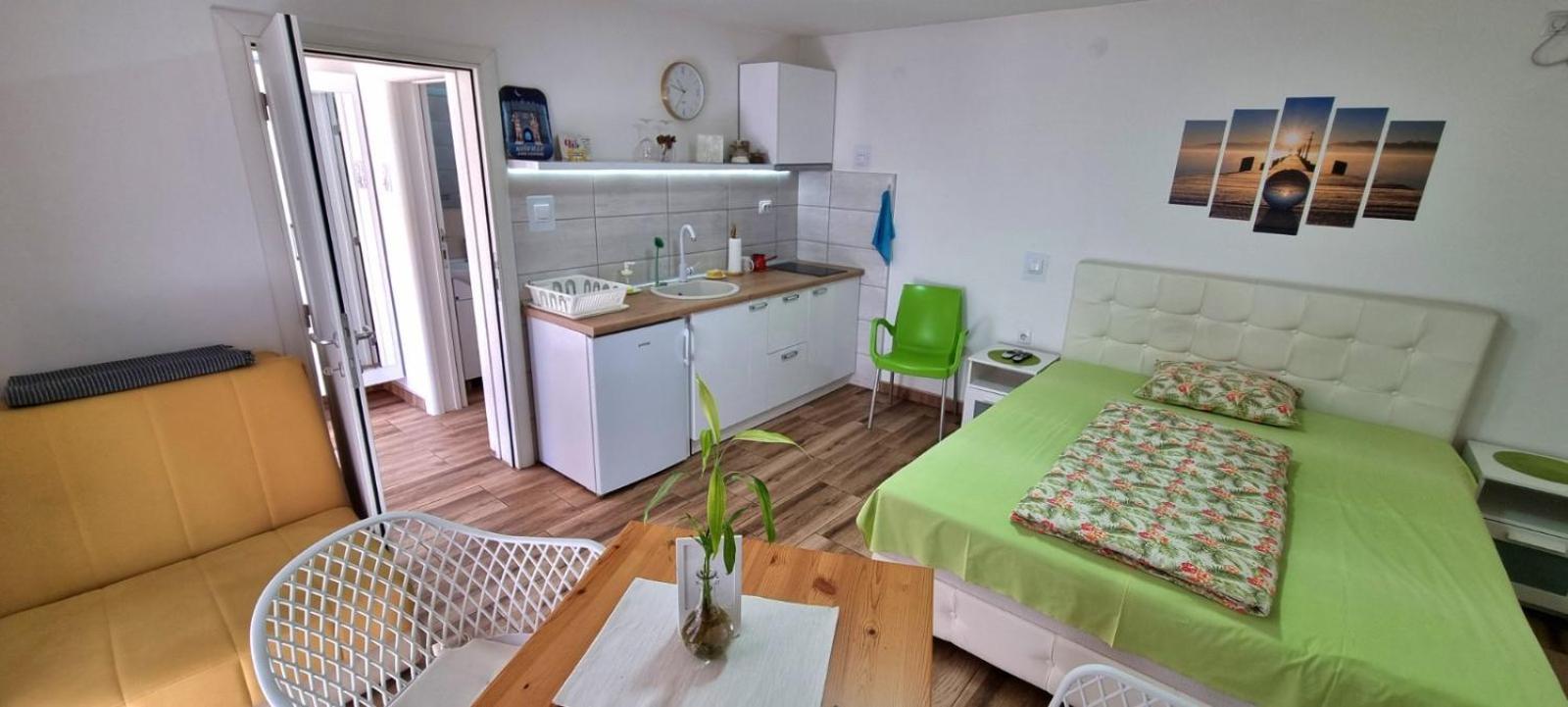 "My Life" Luxury River Apartments Ni Exteriör bild